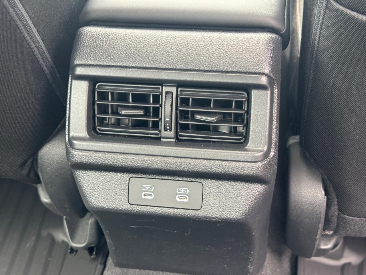 Certified 2025 Honda Accord SE image 17