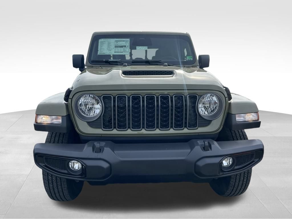 New 2026 Jeep Gladiator Sport AWD/4WD image 24