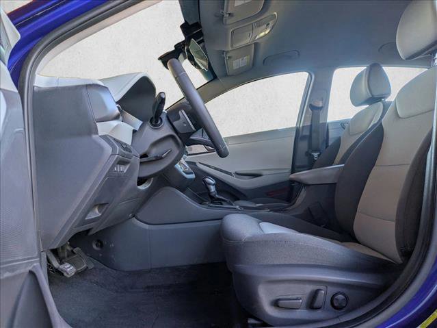 Used 2020 Hyundai Ioniq SE image 15