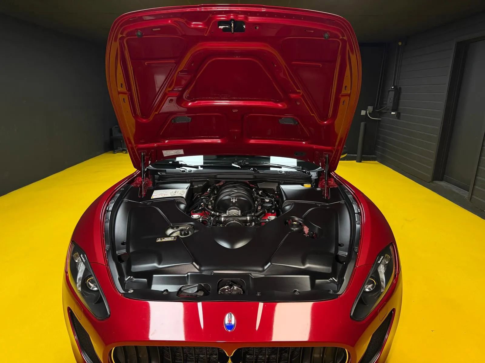 Used 2013 Maserati GranTurismo MC RWD image 25