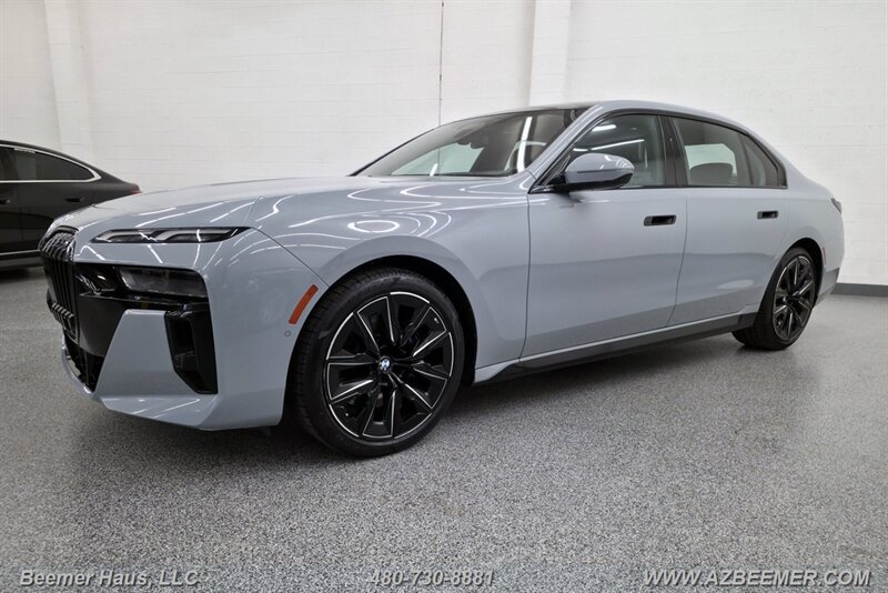 Used 2023 BMW 740i RWD image 4