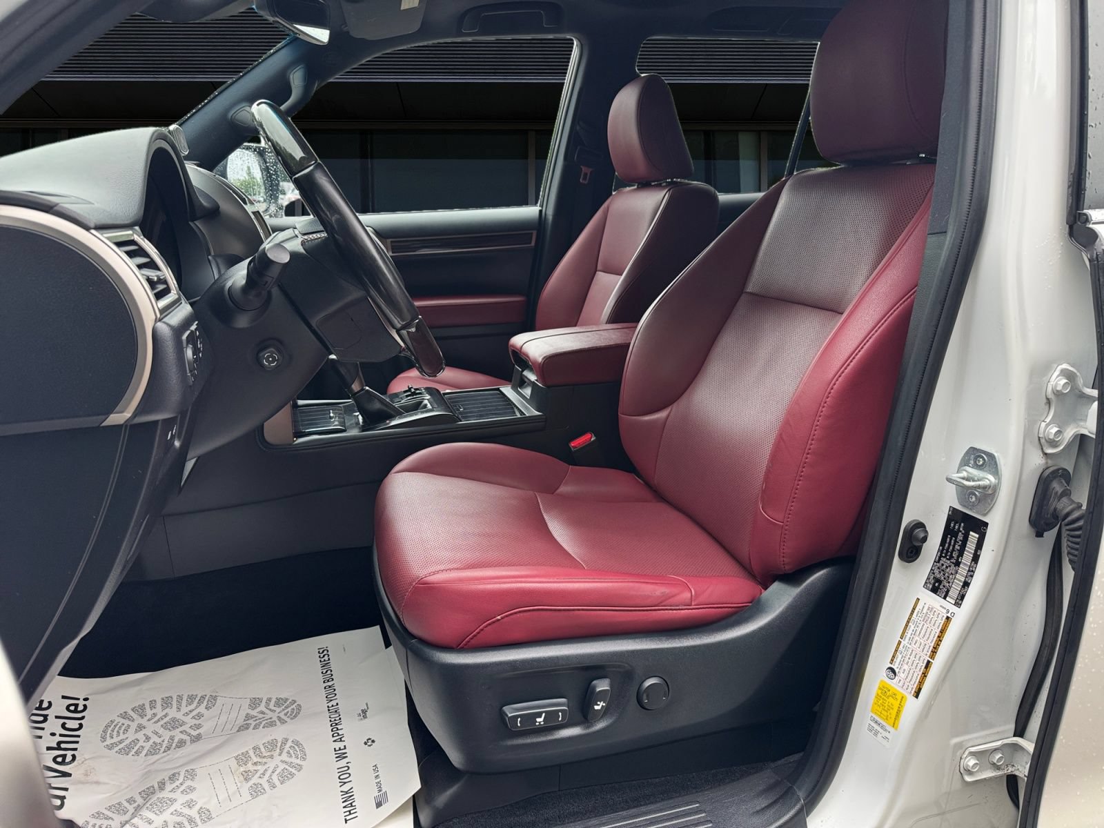 Used 2021 Lexus GX 460 Premium w/ Premium Package AWD/4WD image 2