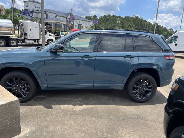 New 2026 Jeep Grand Cherokee Limited AWD/4WD image 5