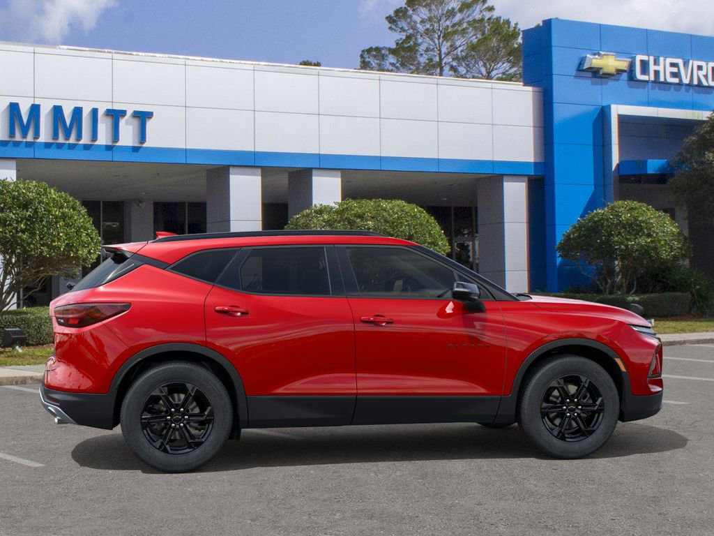 New 2026 Chevrolet Blazer LT w/ Midnight/Sport Edition image 5