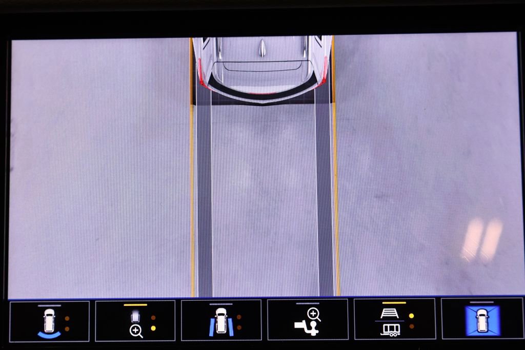 Used 2021 Cadillac XT6 Premium Luxury AWD/4WD image 35