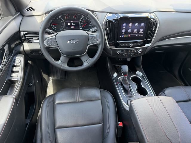 Used 2023 Chevrolet Traverse RS FWD image 17