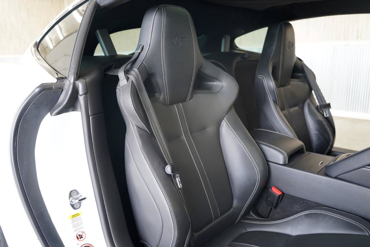 Used 2015 Jaguar F-TYPE R RWD image 28
