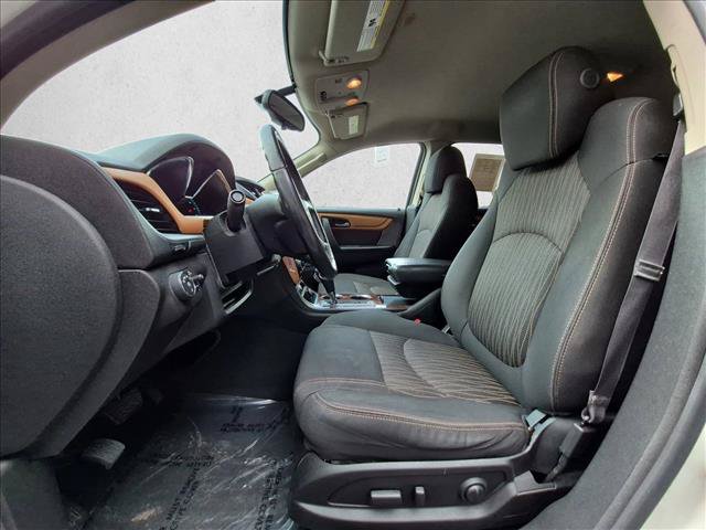 Used 2014 Chevrolet Traverse LT w/ All-Star Edition FWD image 15