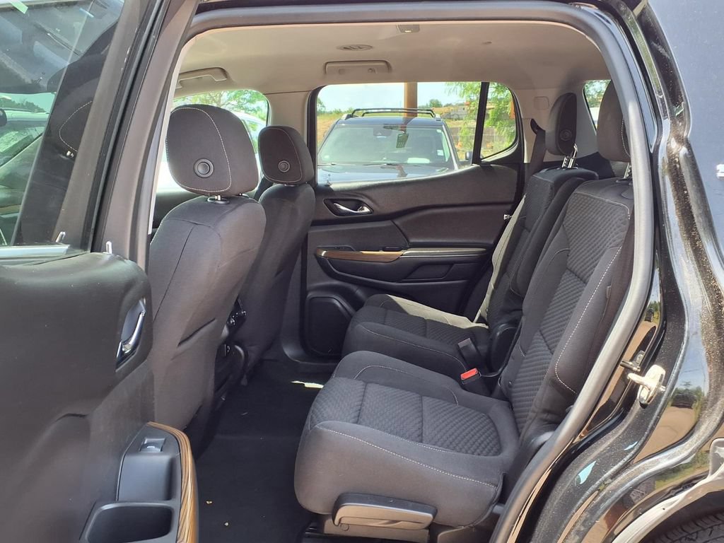 Used 2017 GMC Acadia SLE w/ Driver Alert Package I AWD/4WD image 8