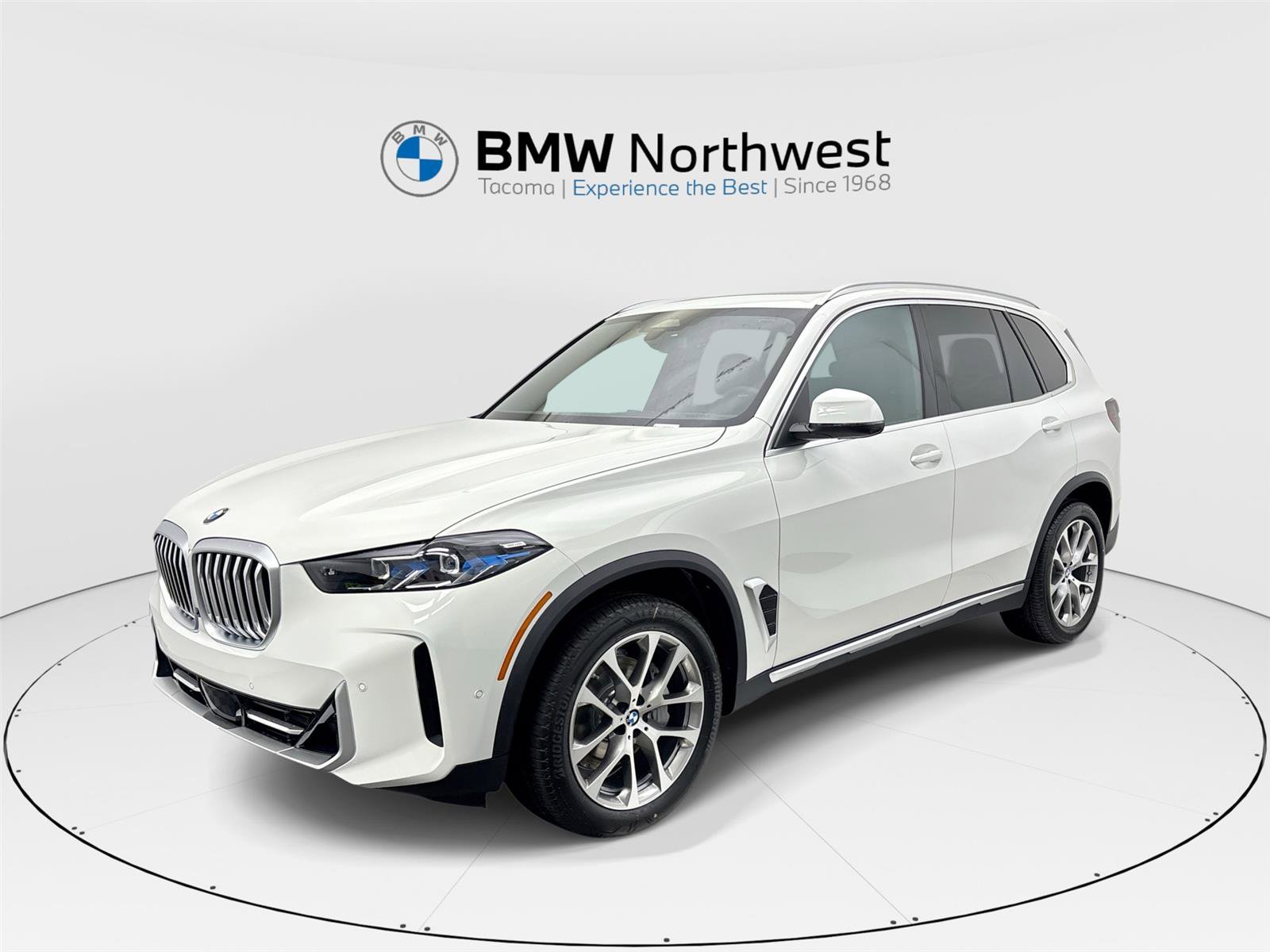 New 2026 BMW X5 xDrive40i w/ Climate Comfort Package
