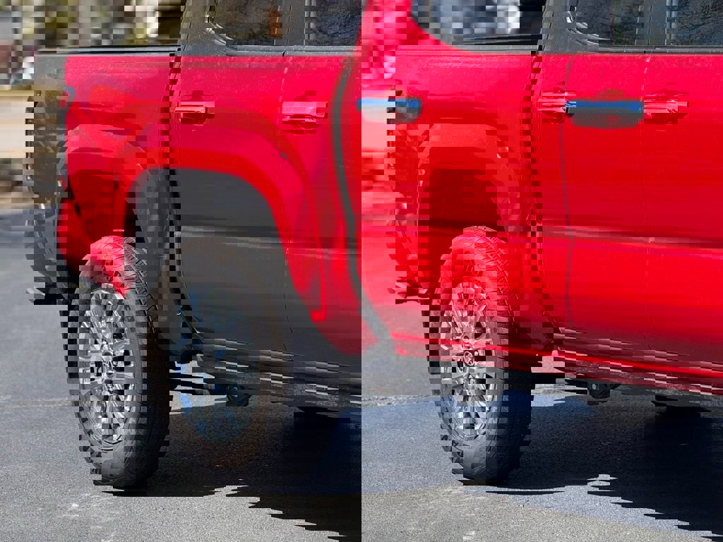 Used 2026 Toyota Tacoma Limited image 9