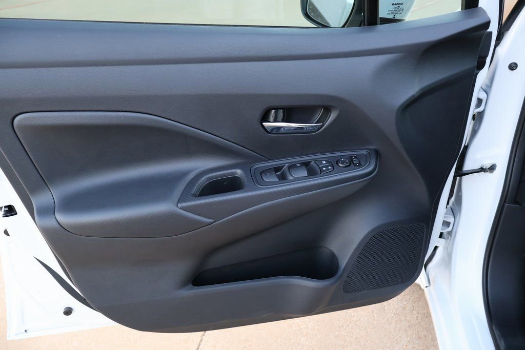 New 2025 Nissan Versa SV w/ Trunk Package FWD image 12