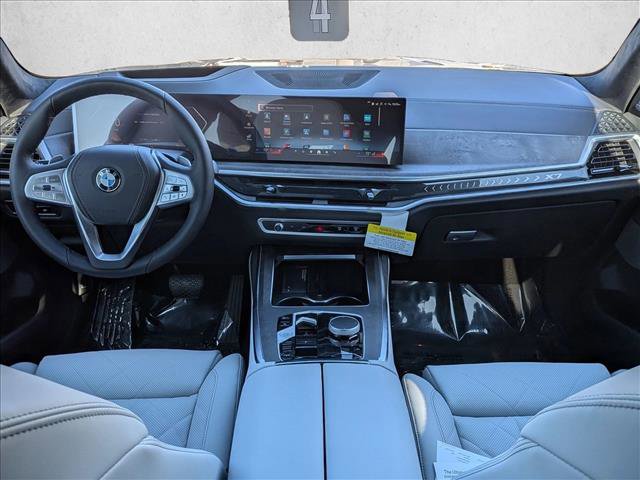 New 2026 BMW X7 xDrive40i w/ Premium Package image 15