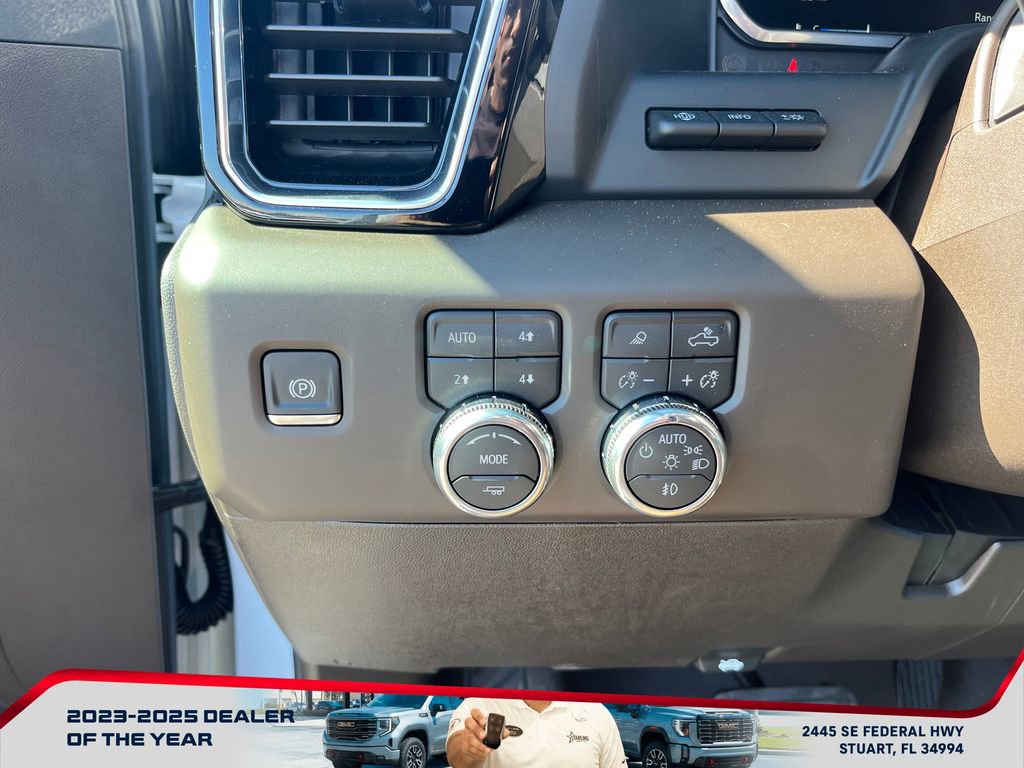 New 2026 GMC Sierra 2500 Denali w/ Denali Reserve Package image 25