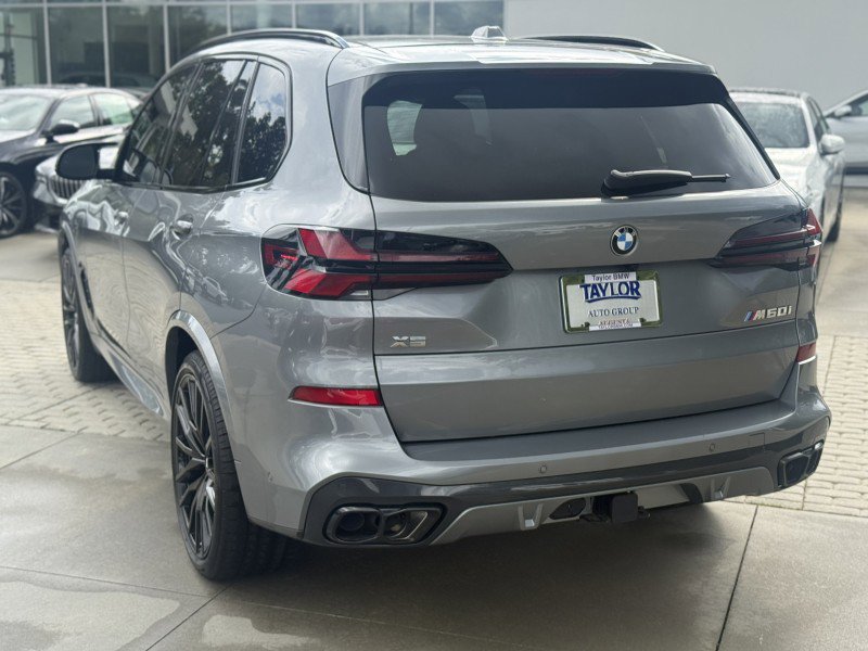 Used 2026 BMW X5 M60i image 4