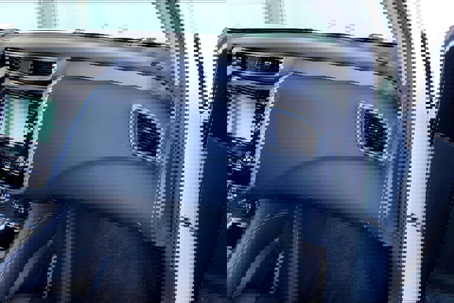 Used 2022 Nissan Murano SV w/ SV Midnight Edition Package image 18