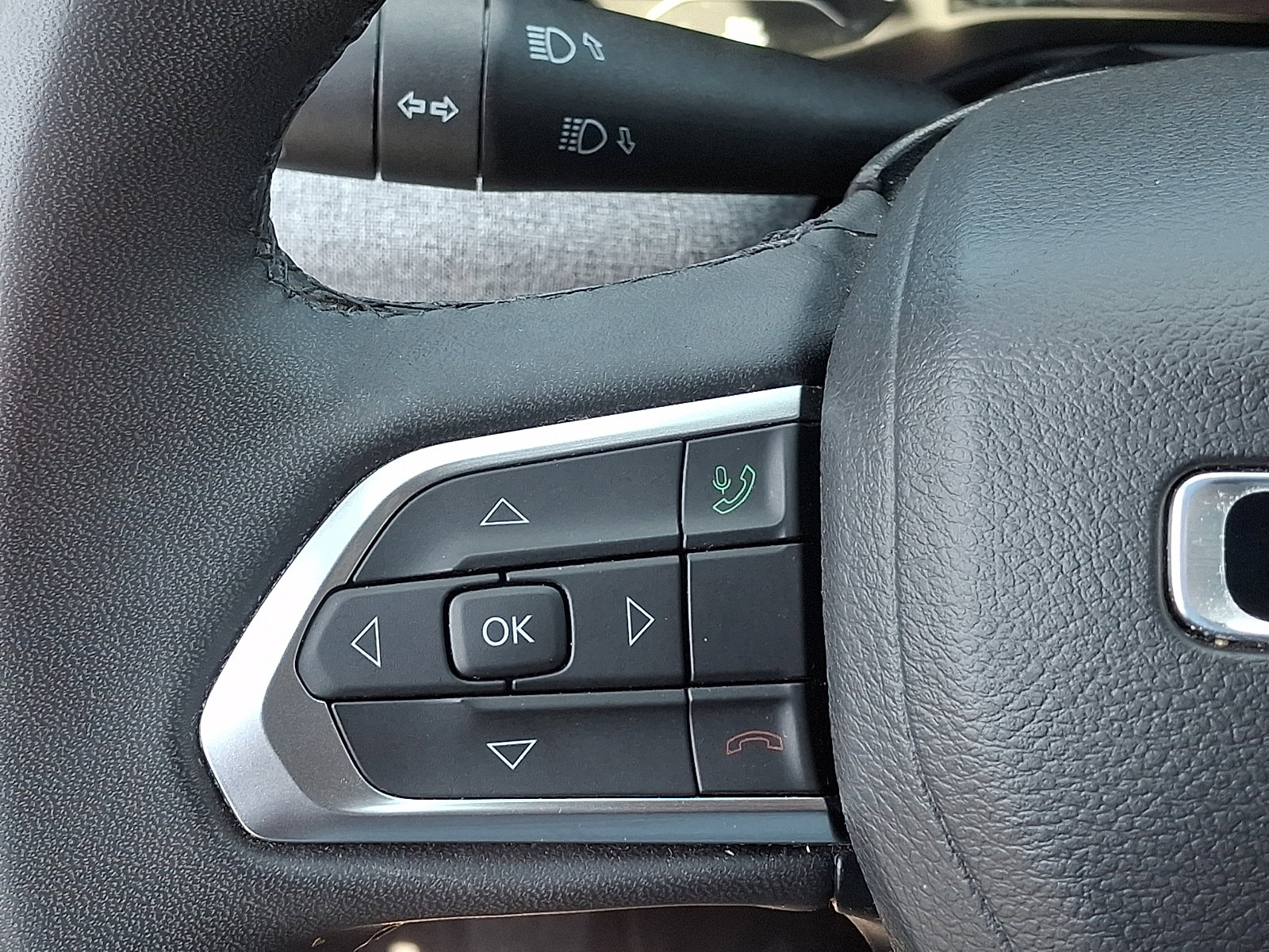 Used 2024 Jeep Compass Latitude image 21