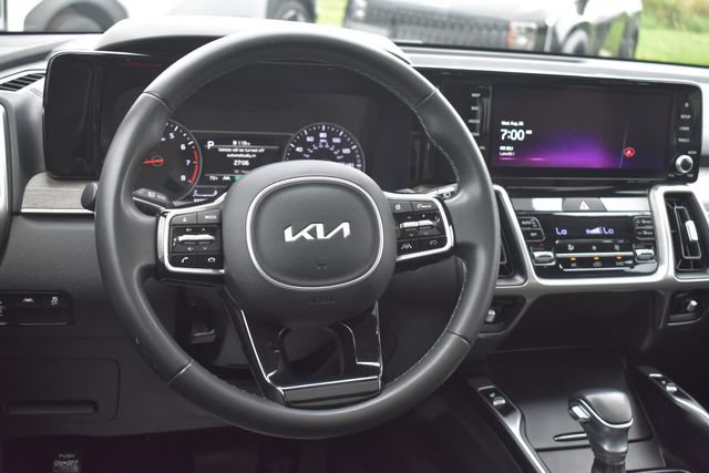 Certified 2023 Kia Sorento S w/ Panoramic Sunroof Package AWD/4WD image 22