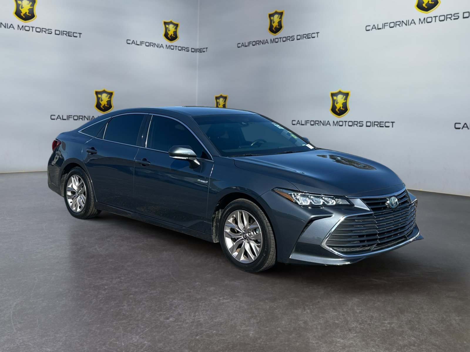 Used 2020 Toyota Avalon XLE w/ All Weather Liner Package FWD image 7