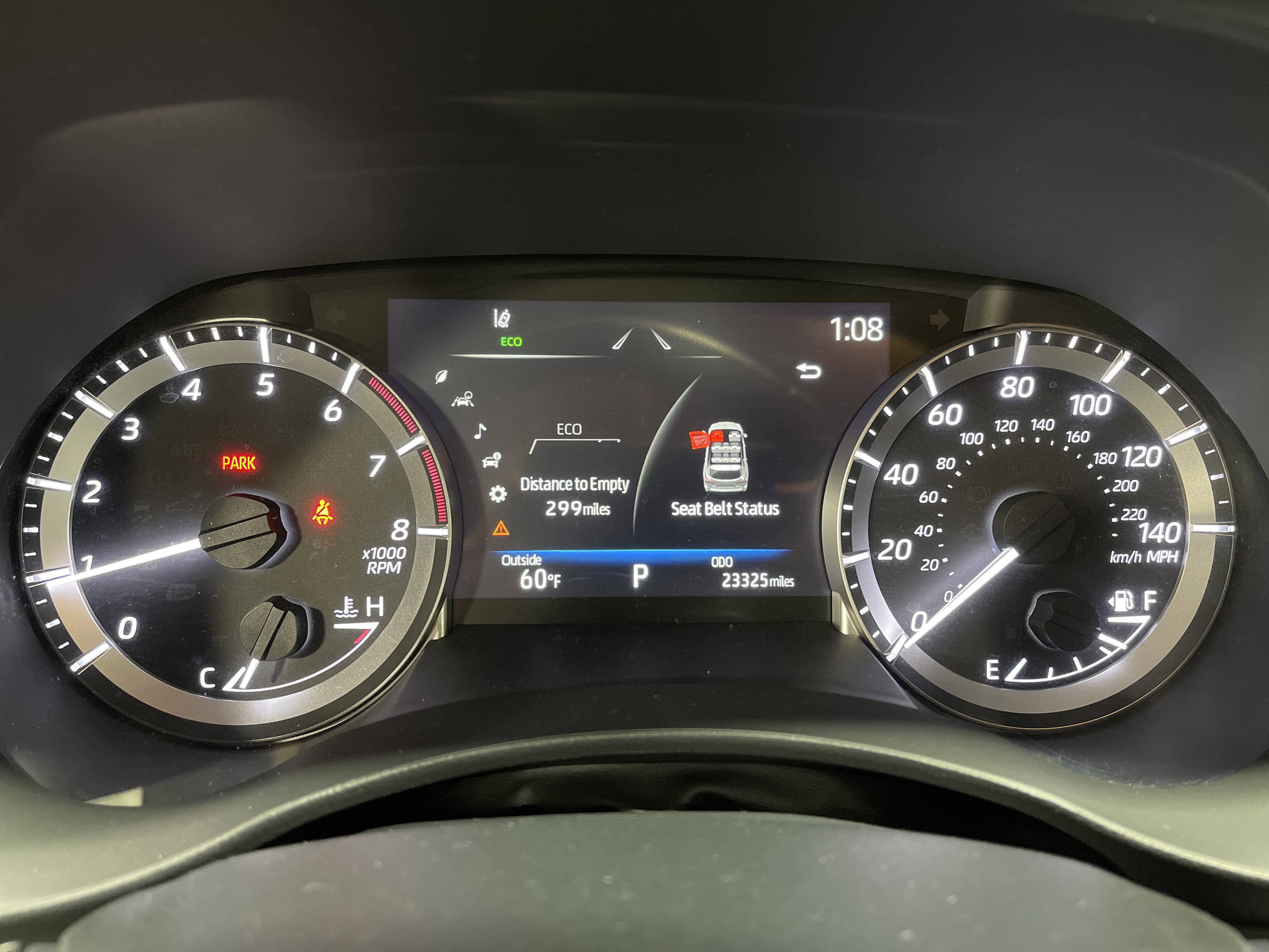 Used 2023 Toyota Highlander LE image 21