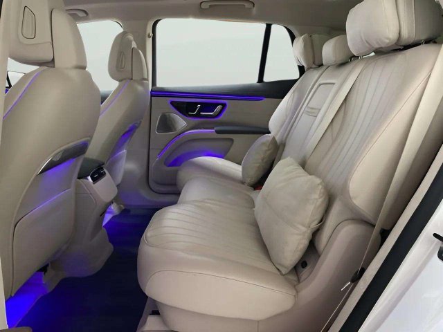 Used 2024 Mercedes-Benz EQS 450+ SUV image 64