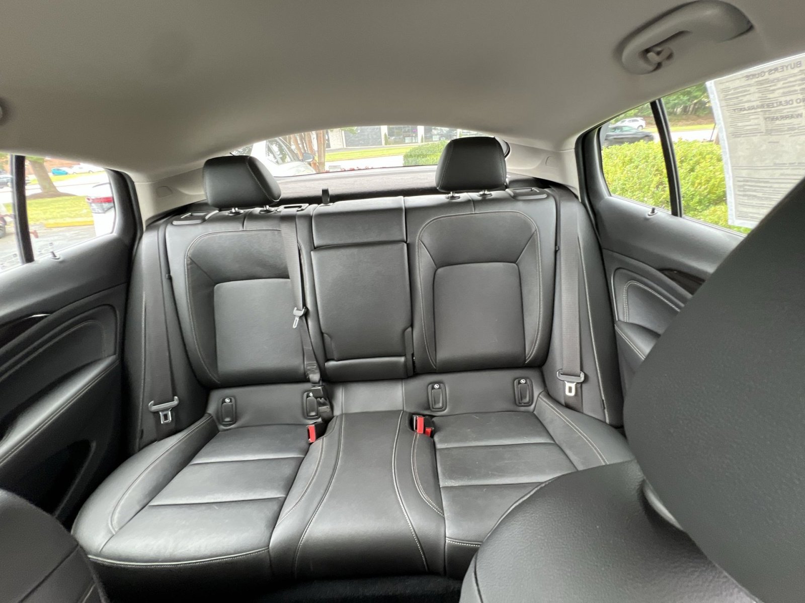 Used 2018 Buick Regal Essence w/ Driver Confidence Package #1 image 5