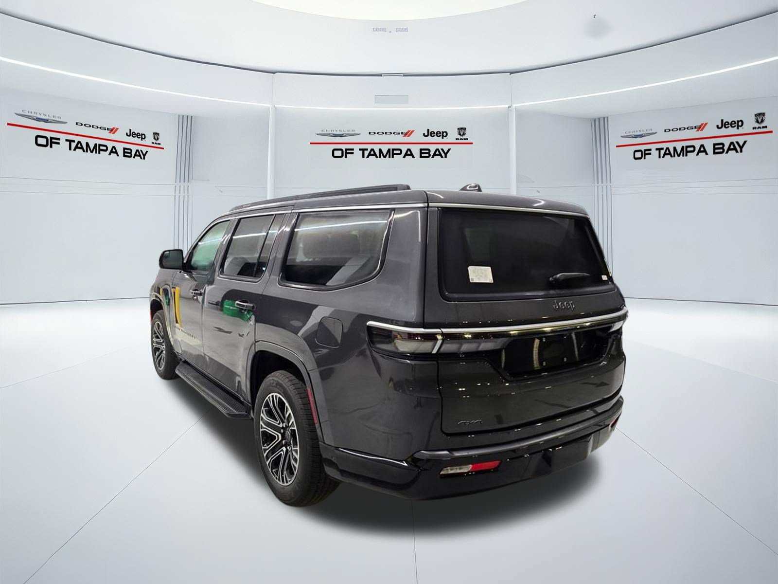 New 2026 Jeep Grand Wagoneer 4WD w/ Premium Group I image 4