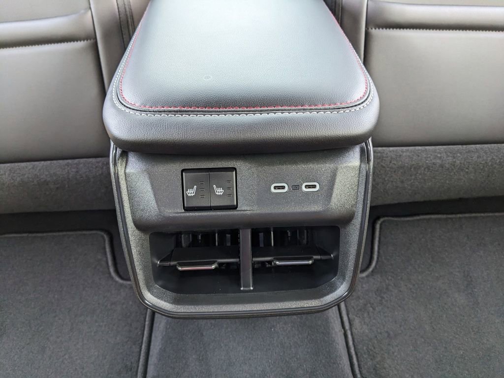 New 2026 Dodge Charger R/T Scat Pack image 39