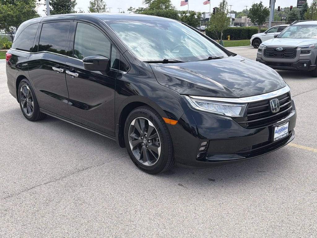 Used 2023 Honda Odyssey Elite