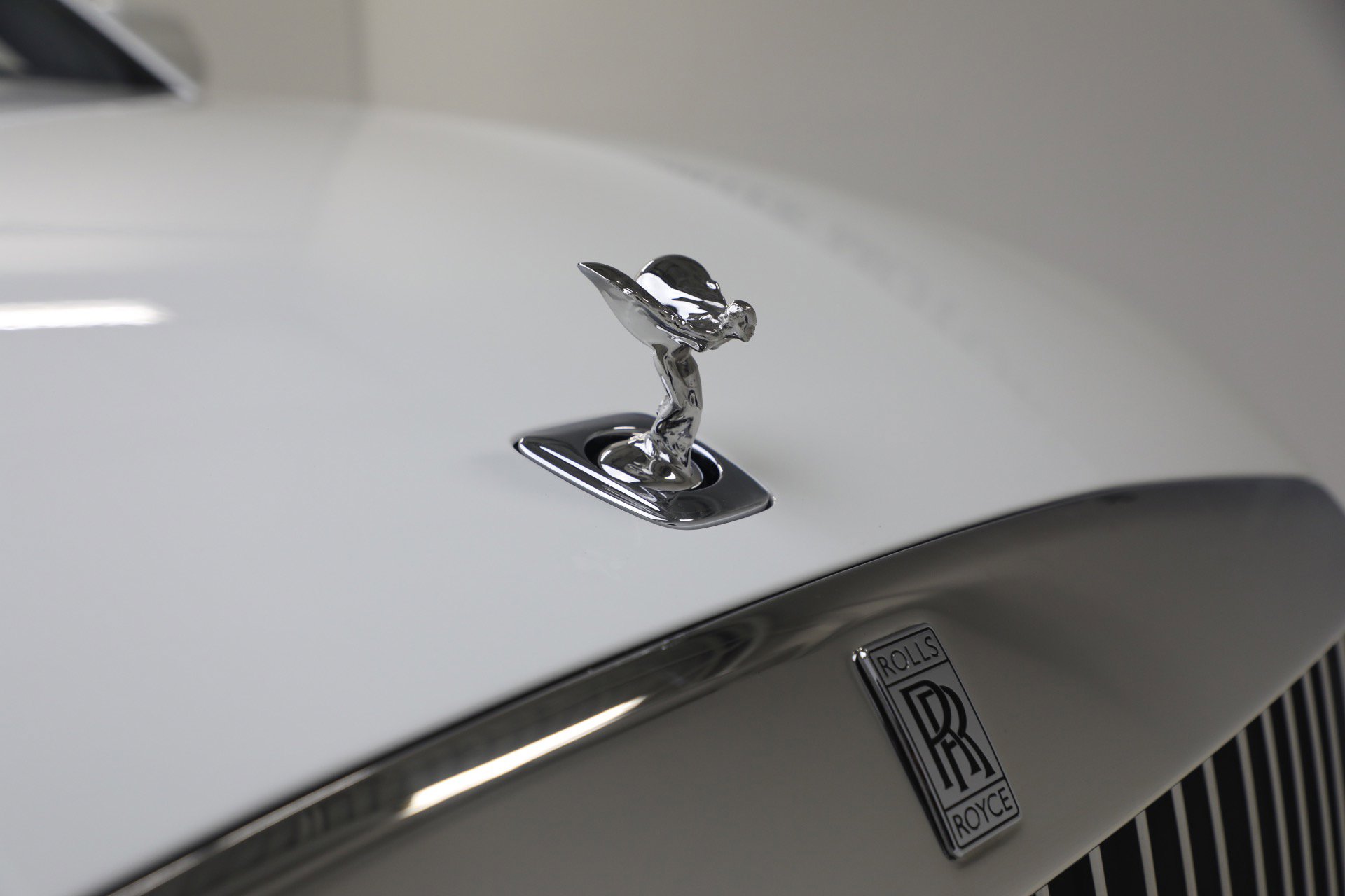 Certified 2026 Rolls-Royce Spectre AWD/4WD image 32