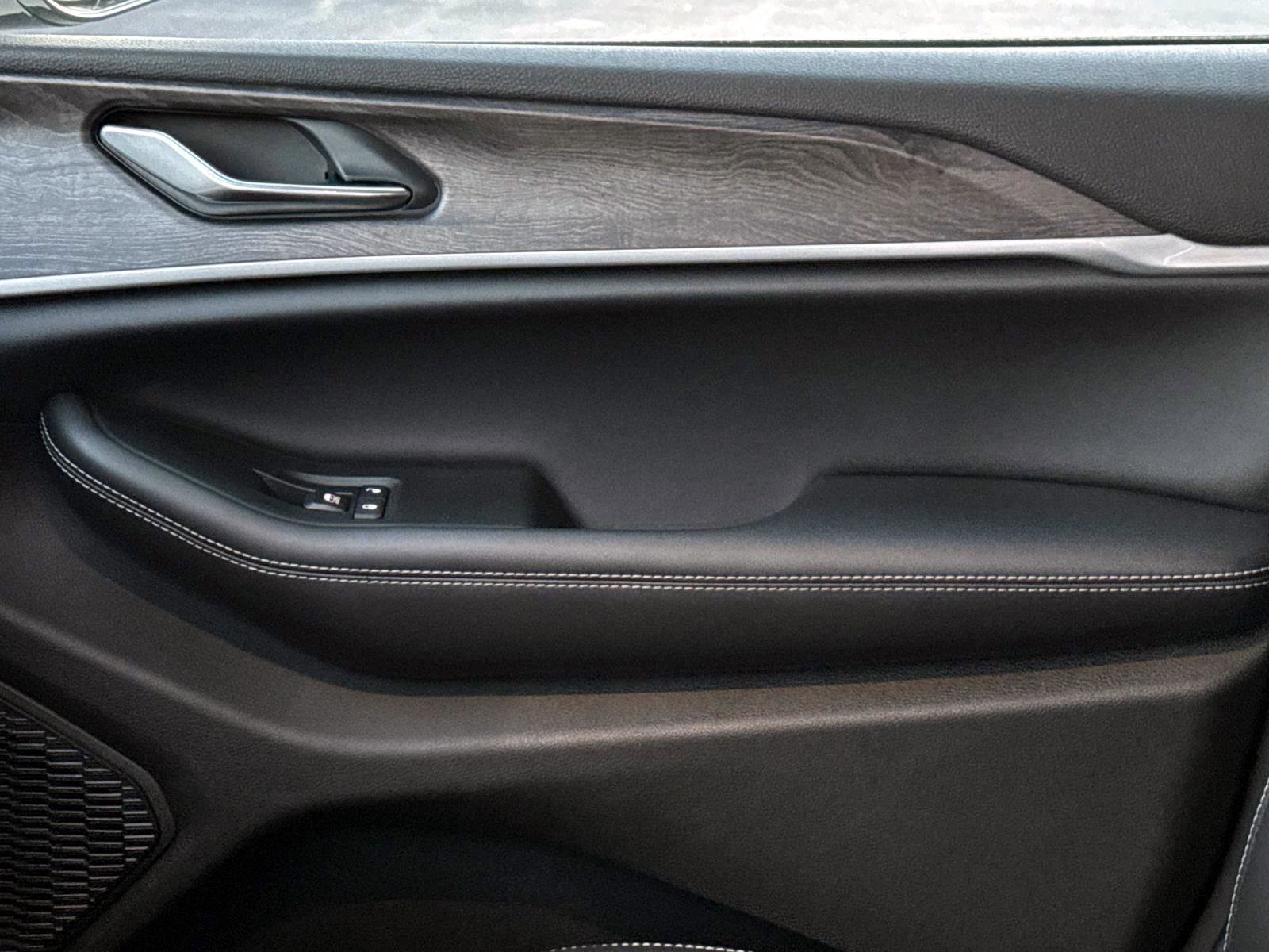 New 2026 Jeep Grand Cherokee Limited w/ Limited Altitude Package image 13