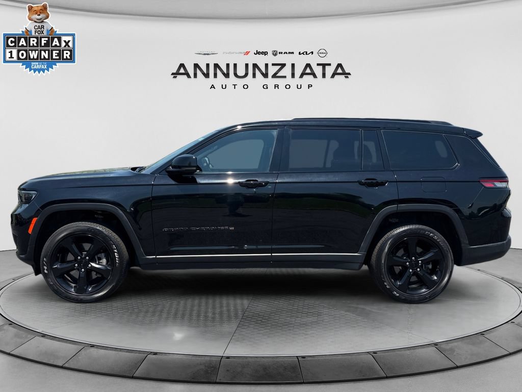 Used 2023 Jeep Grand Cherokee L Laredo AWD/4WD image 2