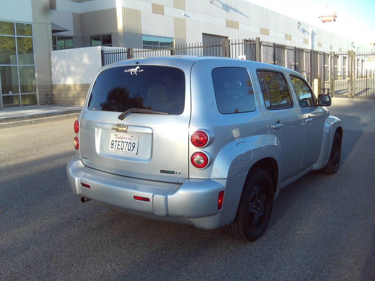Used 2010 Chevrolet HHR LT image 15