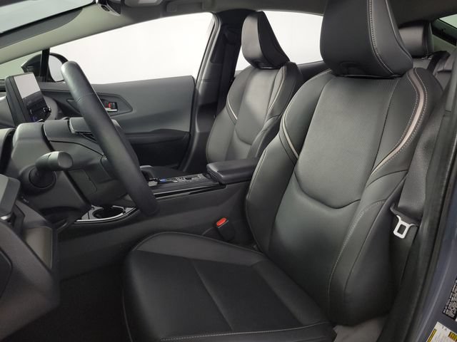 Used 2025 Toyota Prius Limited FWD image 14