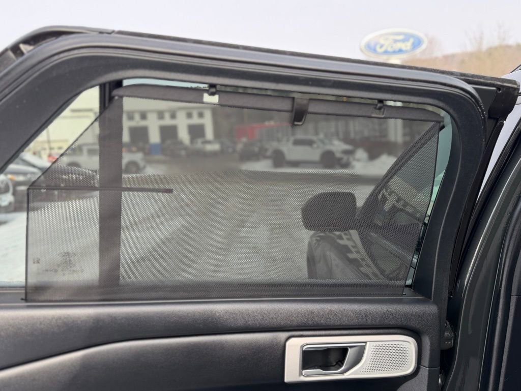 Used 2022 Ford Explorer ST w/ Equipment Group 401A image 9