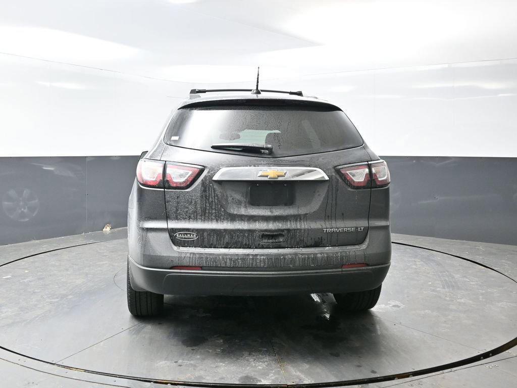 Used 2016 Chevrolet Traverse LT w/ Style and Technology Package image 12