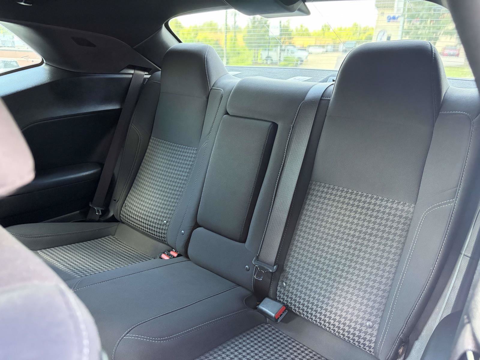 Used 2019 Dodge Challenger SXT RWD image 3
