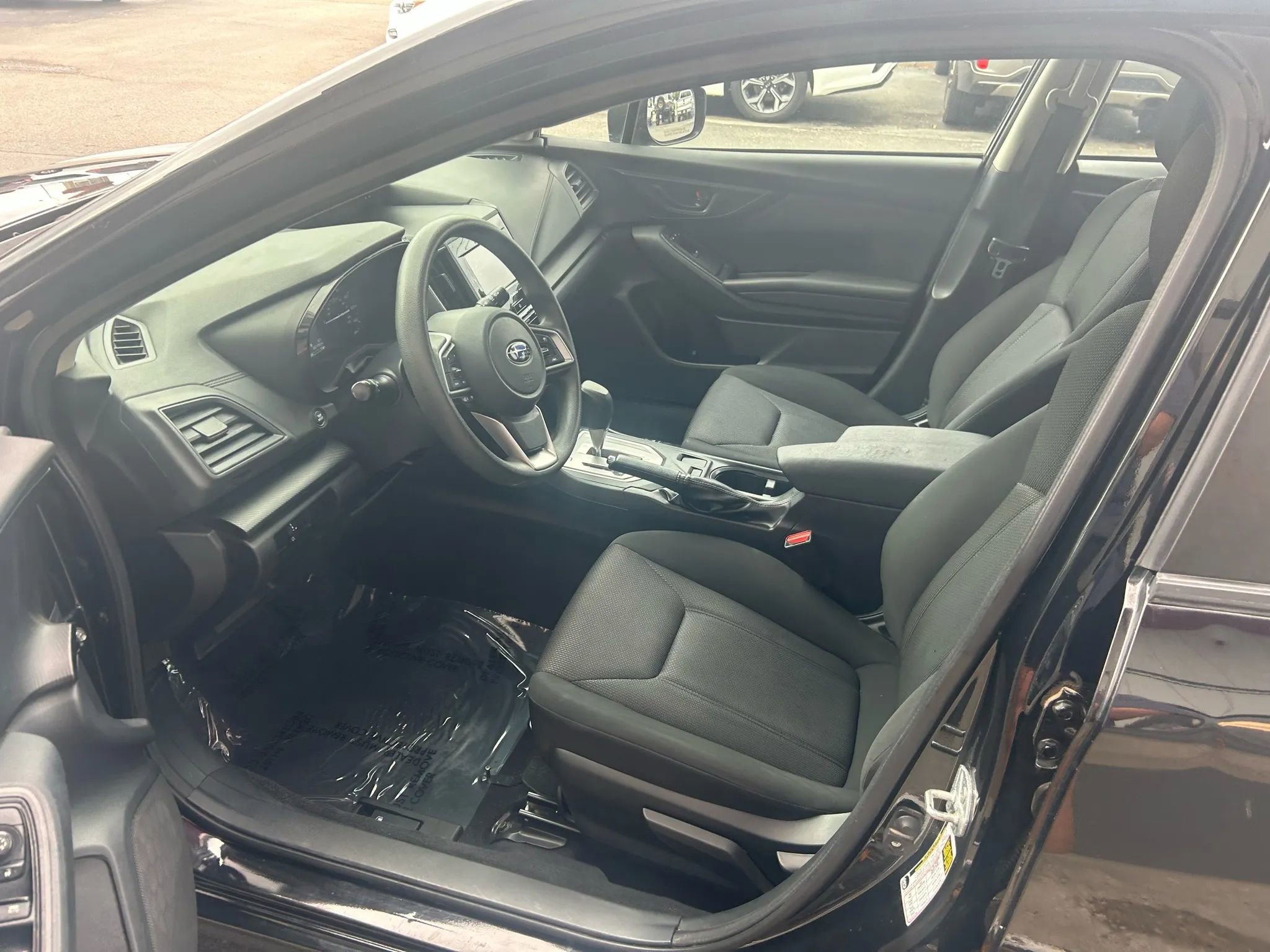 Used 2022 Subaru Impreza 2.0i image 3