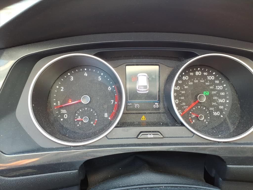 Used 2018 Volkswagen Tiguan S AWD/4WD image 18