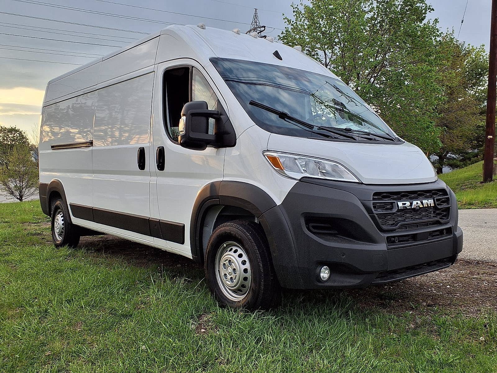 New 2026 RAM ProMaster 2500 w/ Advanced Safety Group FWD image 2