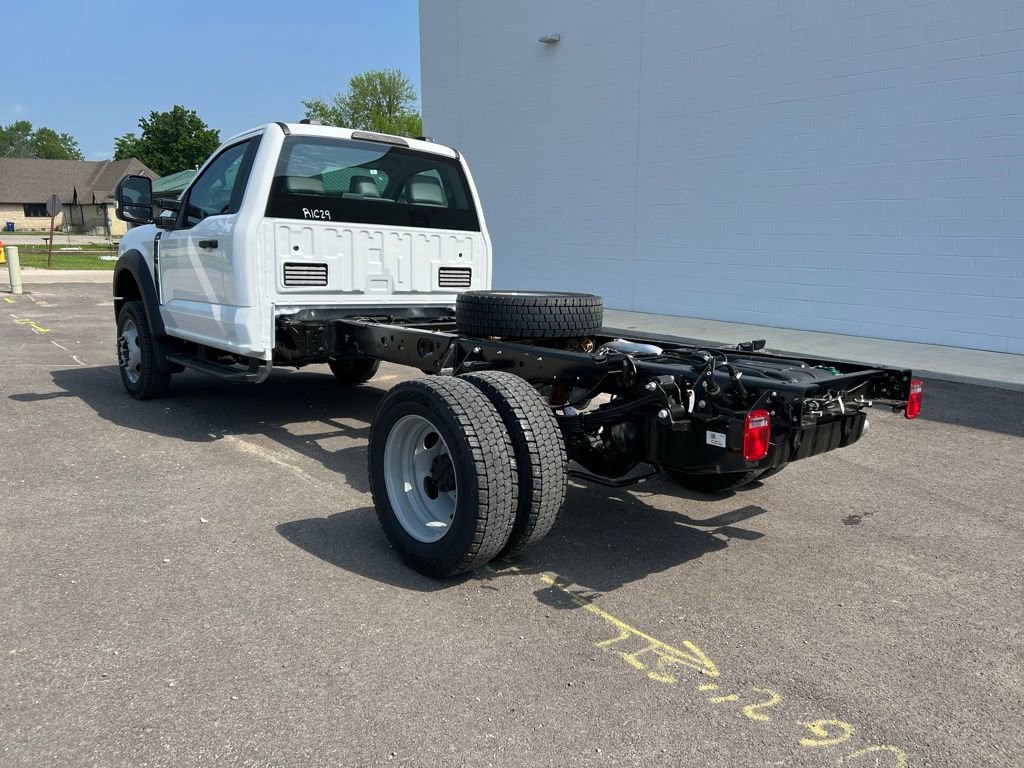 New 2025 Ford F550 4x4 Regular Cab Super Duty w/ XL Chrome Package image 6