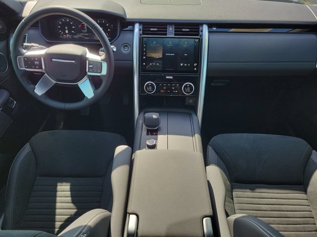 Used 2025 Land Rover Discovery S AWD/4WD image 13