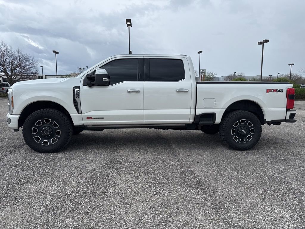 Used 2024 Ford F250 Platinum image 10