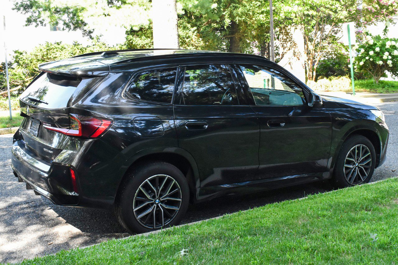 Used 2026 BMW X1 xDrive28i w/ M Sport Package AWD/4WD image 6