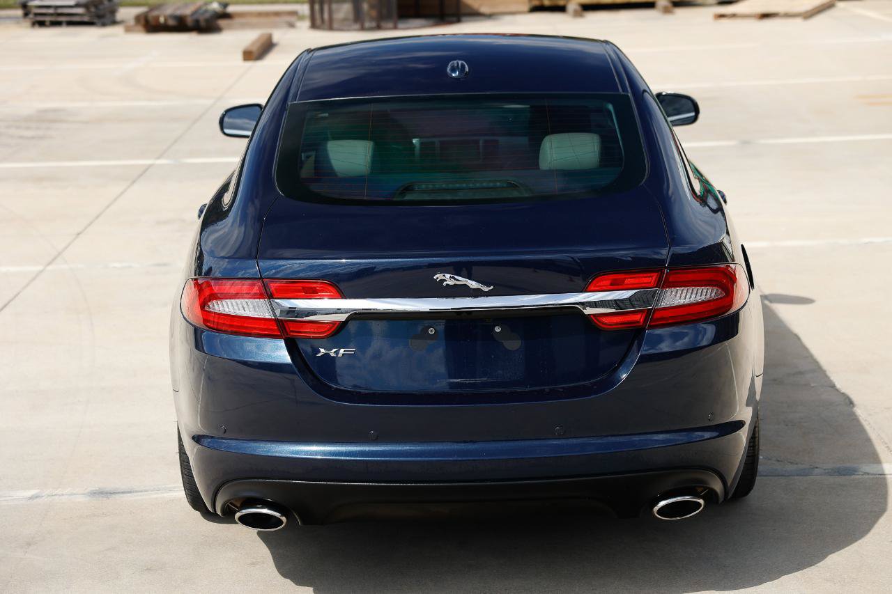 Used 2012 Jaguar XF Portfolio RWD image 9