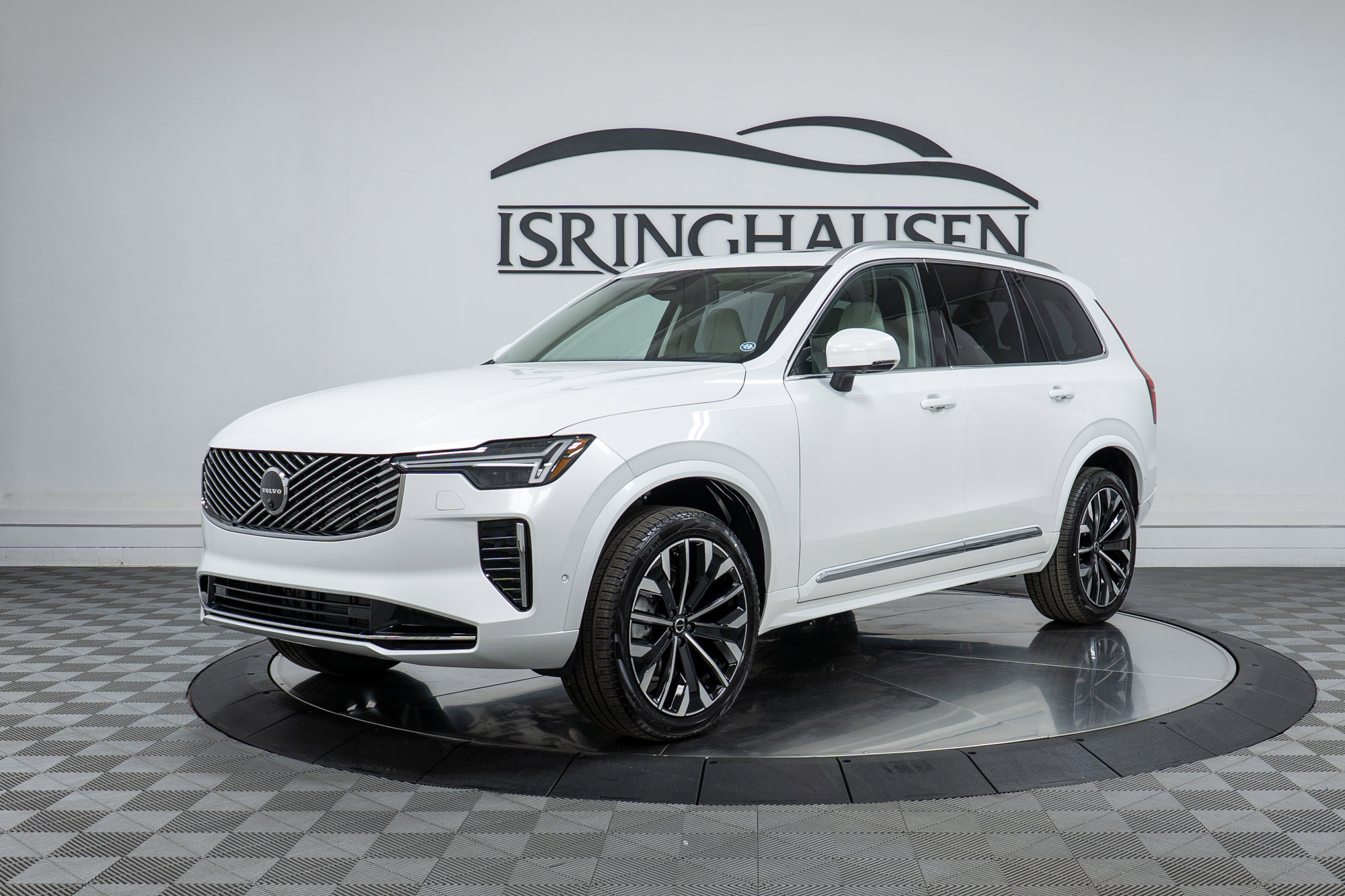 New 2026 Volvo XC90 B6 Ultra w/ Protection Package