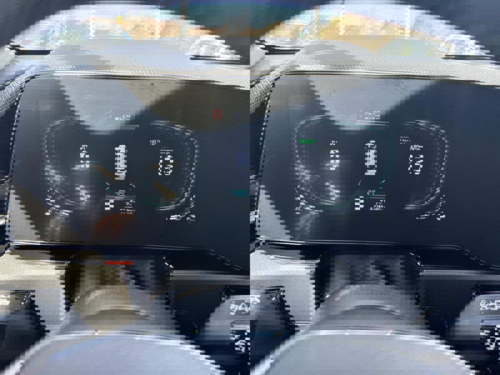 Used 2023 Kia Niro EX Touring image 32