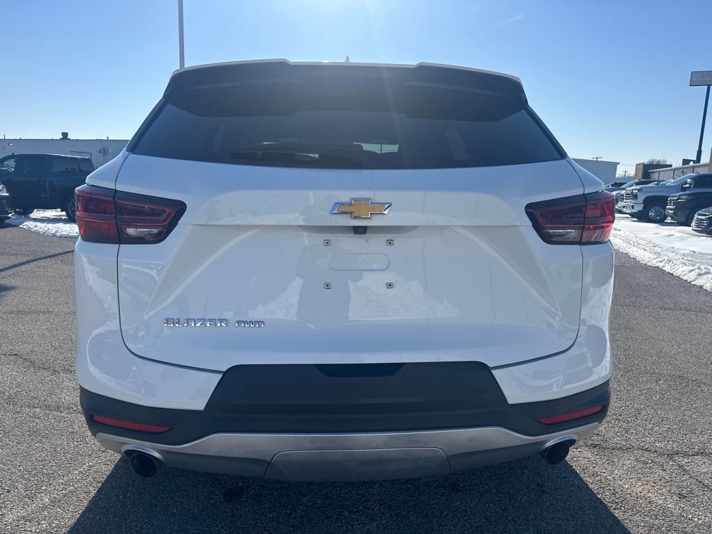 Used 2025 Chevrolet Blazer LT image 6
