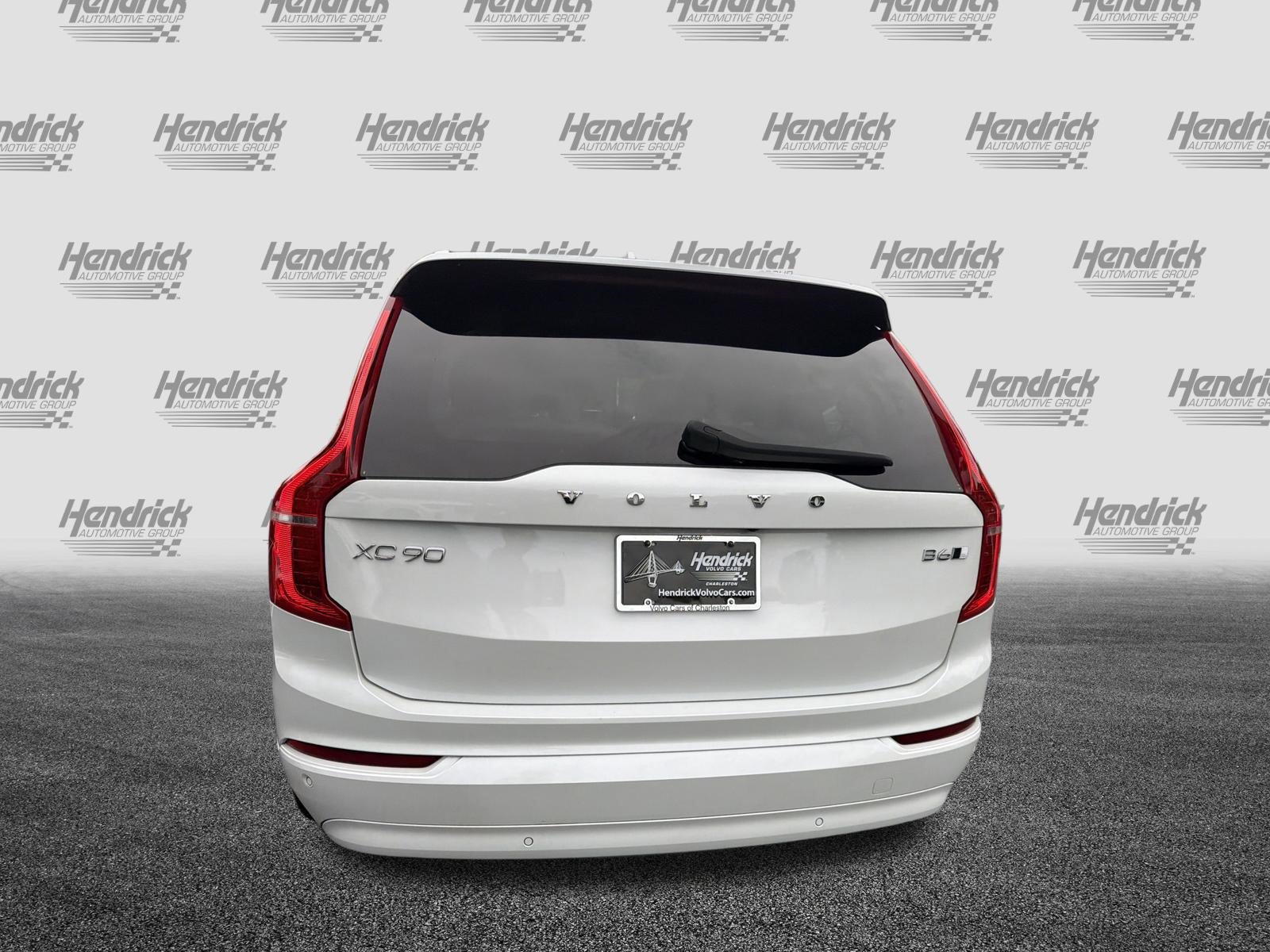 Certified 2023 Volvo XC90 B6 Core AWD/4WD image 9