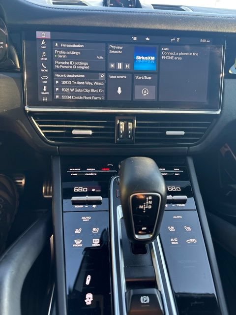 Used 2020 Porsche Cayenne Turbo AWD/4WD image 10